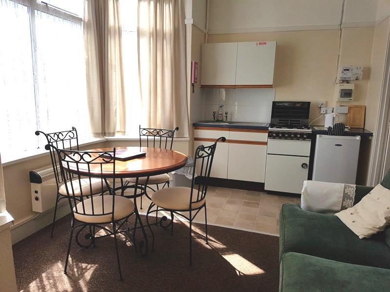 סקגנס Fairview Holiday Flats מראה חיצוני תמונה