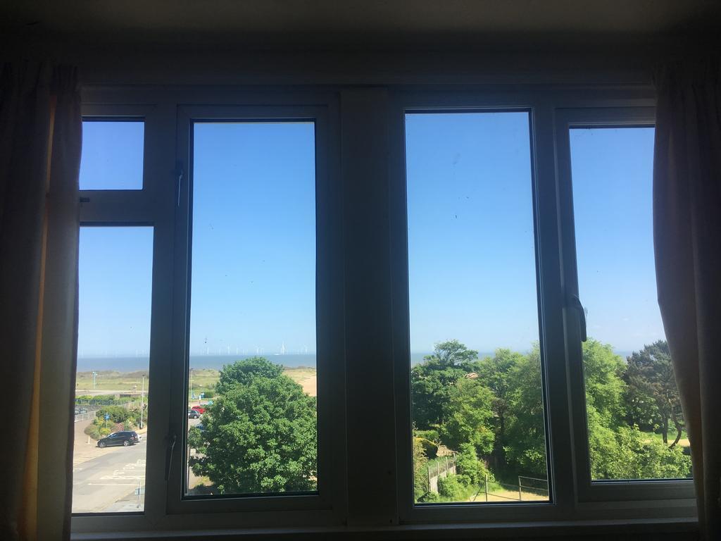 סקגנס Fairview Holiday Flats מראה חיצוני תמונה