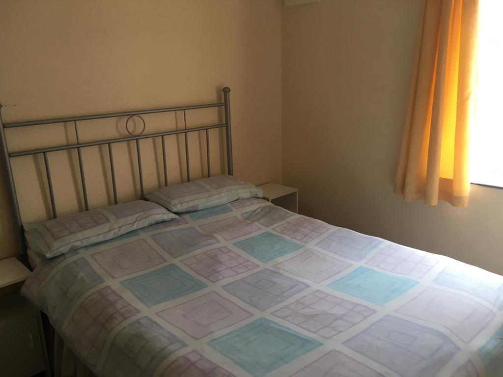 סקגנס Fairview Holiday Flats מראה חיצוני תמונה